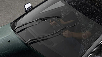  Automatic Rain Sensing Front Wipers