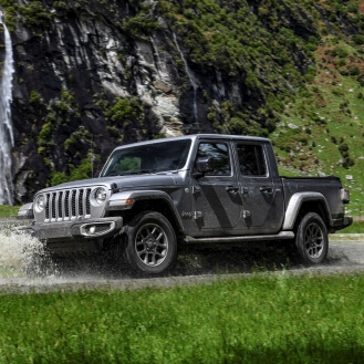Jeep's Gladiator is a rock star of the Ute world - David Linklater, driven.co.nz 