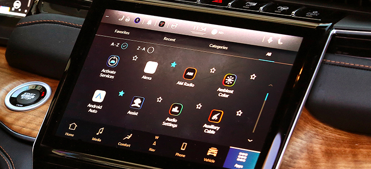 10.1" Uconnect™ System